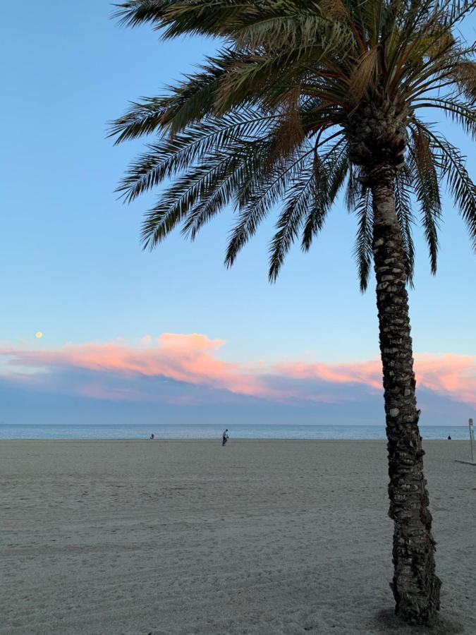 רוקאוטס דה מר Seafront Penthouse Almeria מראה חיצוני תמונה