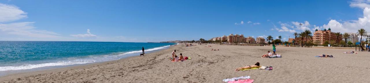 רוקאוטס דה מר Seafront Penthouse Almeria מראה חיצוני תמונה