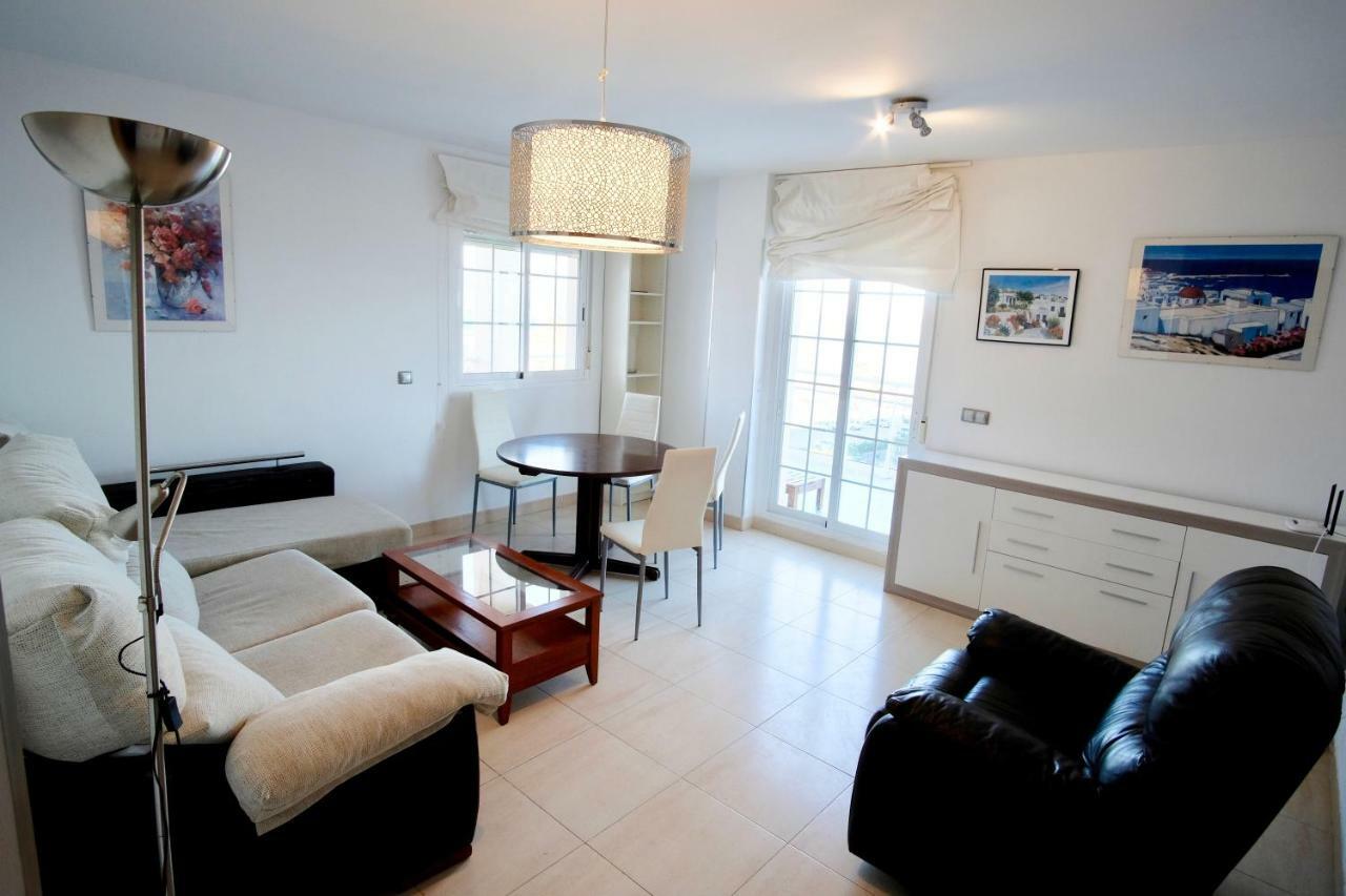 רוקאוטס דה מר Seafront Penthouse Almeria מראה חיצוני תמונה