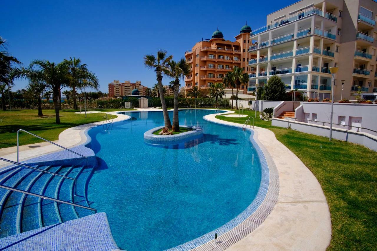 רוקאוטס דה מר Seafront Penthouse Almeria מראה חיצוני תמונה